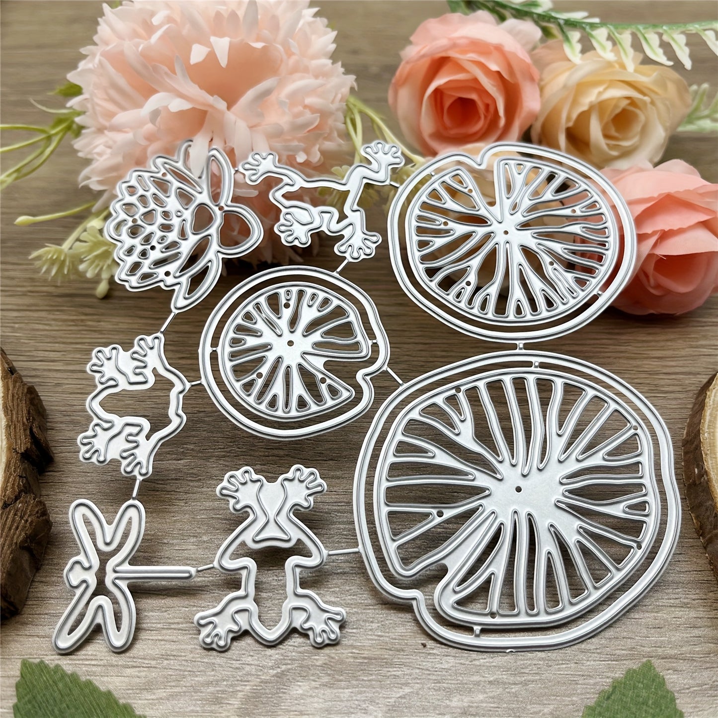 1pc Creative Summer Frog Pond for Lotus Leaves & Flowers Metal Cutting Dies - Intricate Nature-Themed Designs for DIY Scrapbooking, Card Making, Journaling & Wedding Decorations, Natureinspired Design|Floral Patterns|Detailed Craftsmanship, Frog Garden De