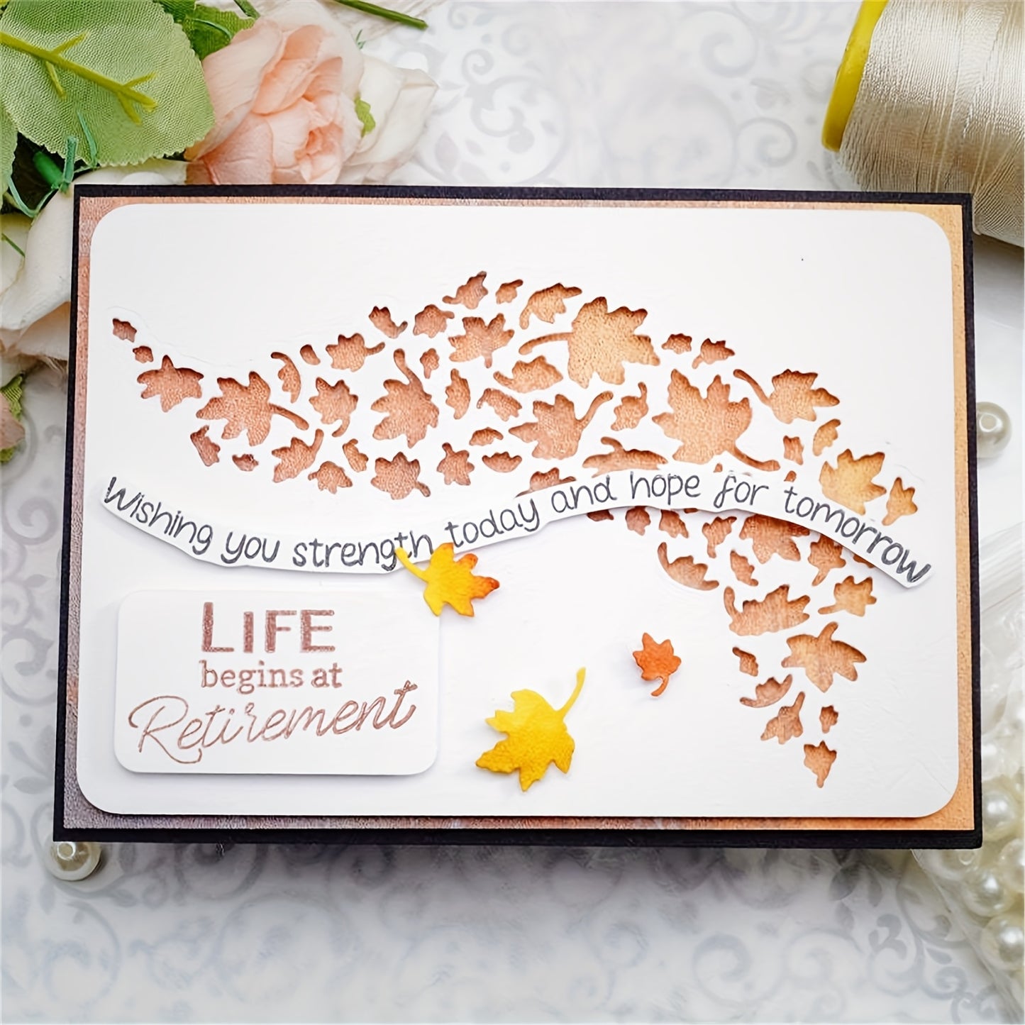 1pc Autumn Leaf Metal Cutting Die Set for Card Making, Scrapbooking, and DIY Crafts - Perfect for Thanksgiving, Weddings, and Seasonal Decorations, Craft Decorations|Vibrant Craft Supplies|Durable Craft Material