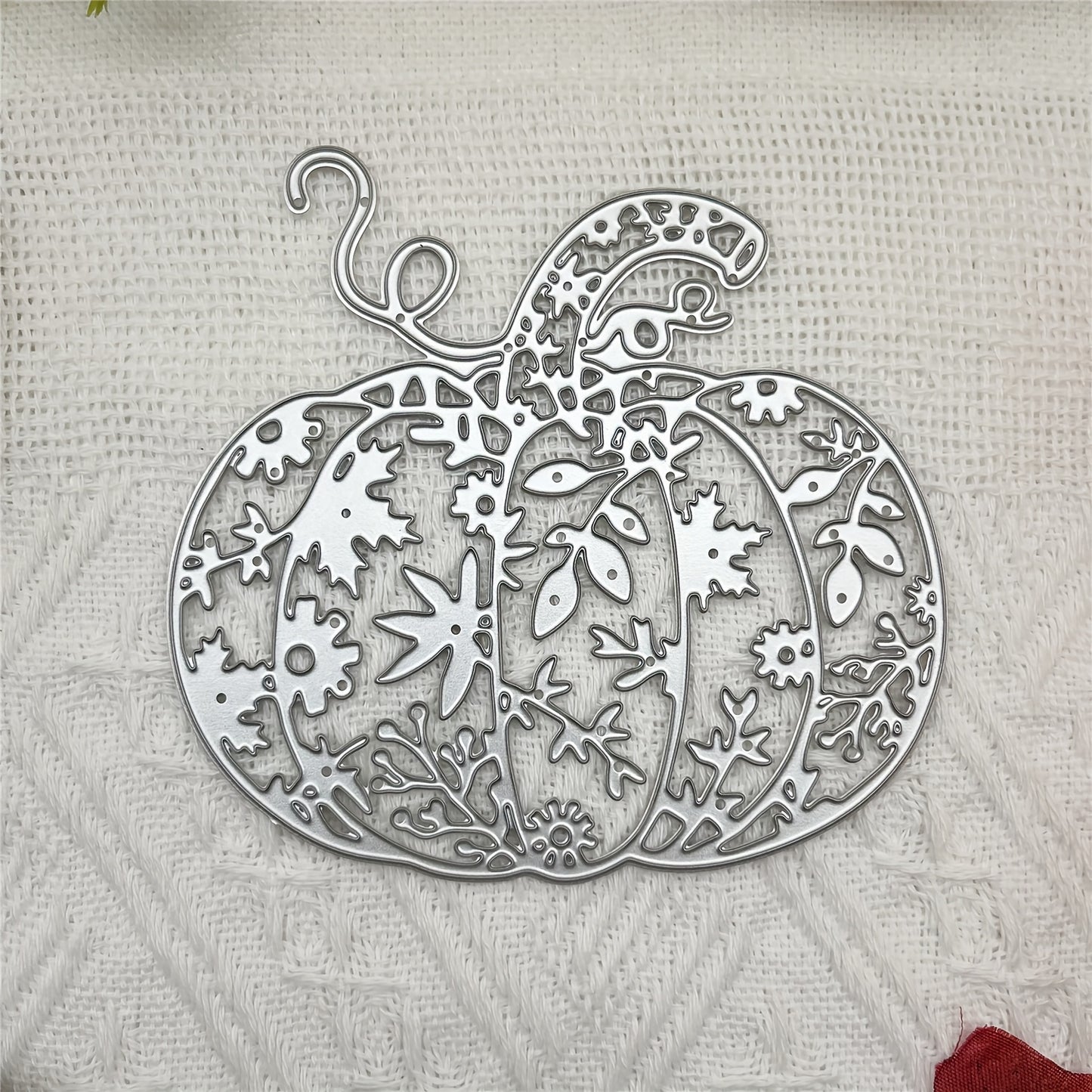 1pc Creative Fall Harvest Pumpkins Metal Cutting Dies, Cut Dies for Card Making for Scrapbooking Paper Decoration Journal Card Greeting card Wedding Craft Decor Stencils DIY Scrapbooking Cards Decorative Embossing Paper Dies